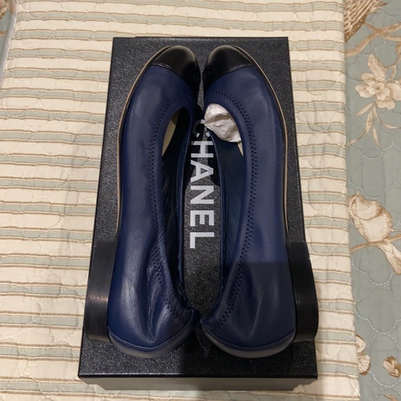 Chanel ballet leather flats - Picture 3 of 7